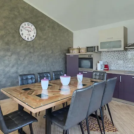 Zafirah Holiday home